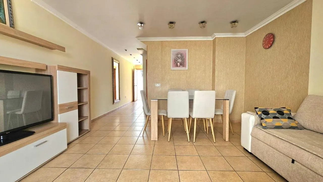Apartamento Big And Beautiful House Costa Adeje  España
