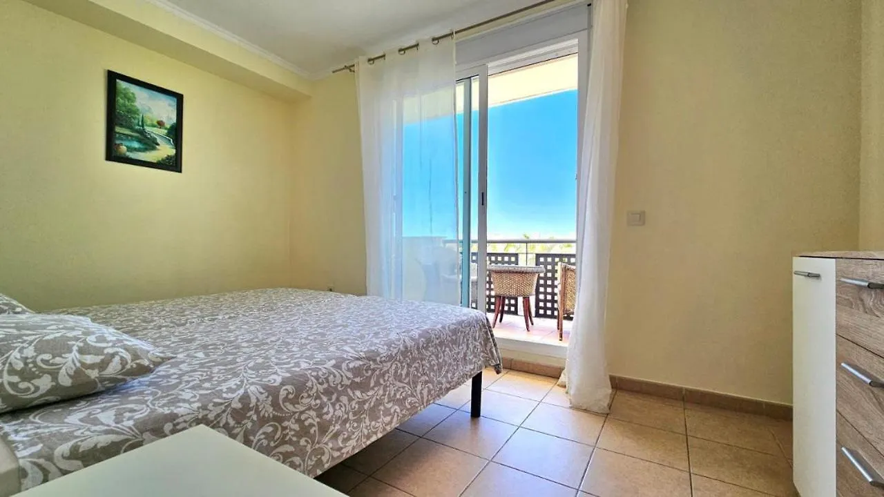 Apartamento Big And Beautiful House Costa Adeje  España